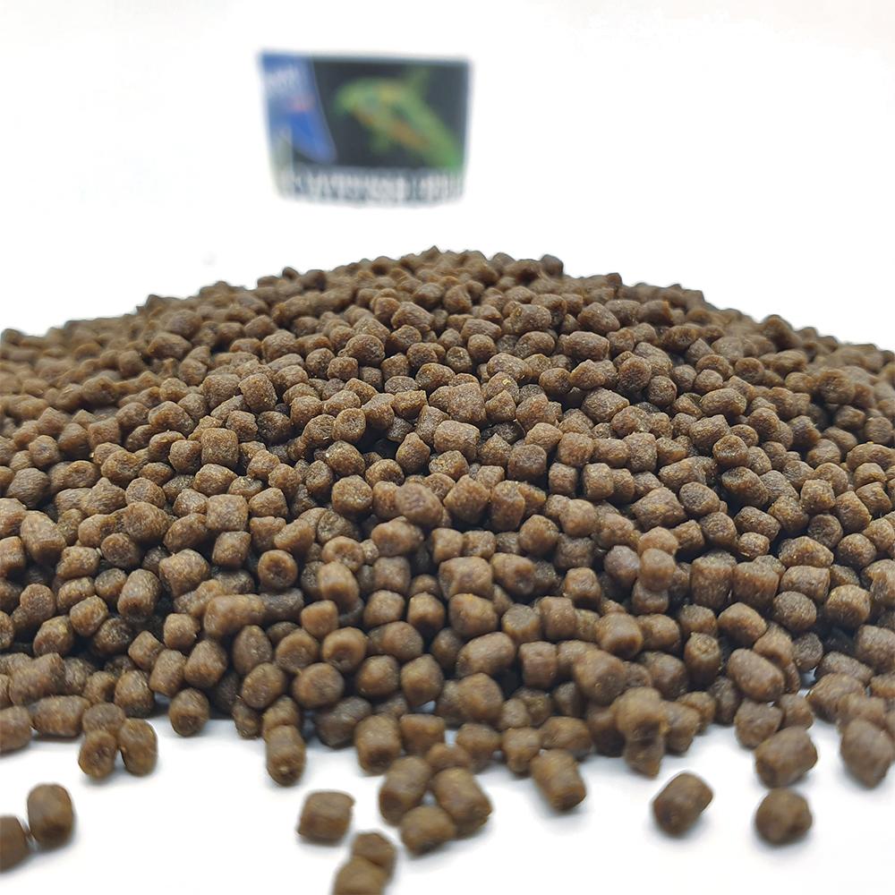 Brown's Fish Food | Catfish Pellets - BROWNS PET RANGE